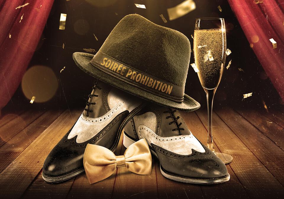 prohibition, chapeau, diner-spectacle, chaussures, danse ,années 20, champagne, scène, artiste, rideaux rouges, parquets, gatsby le magnifique, fête